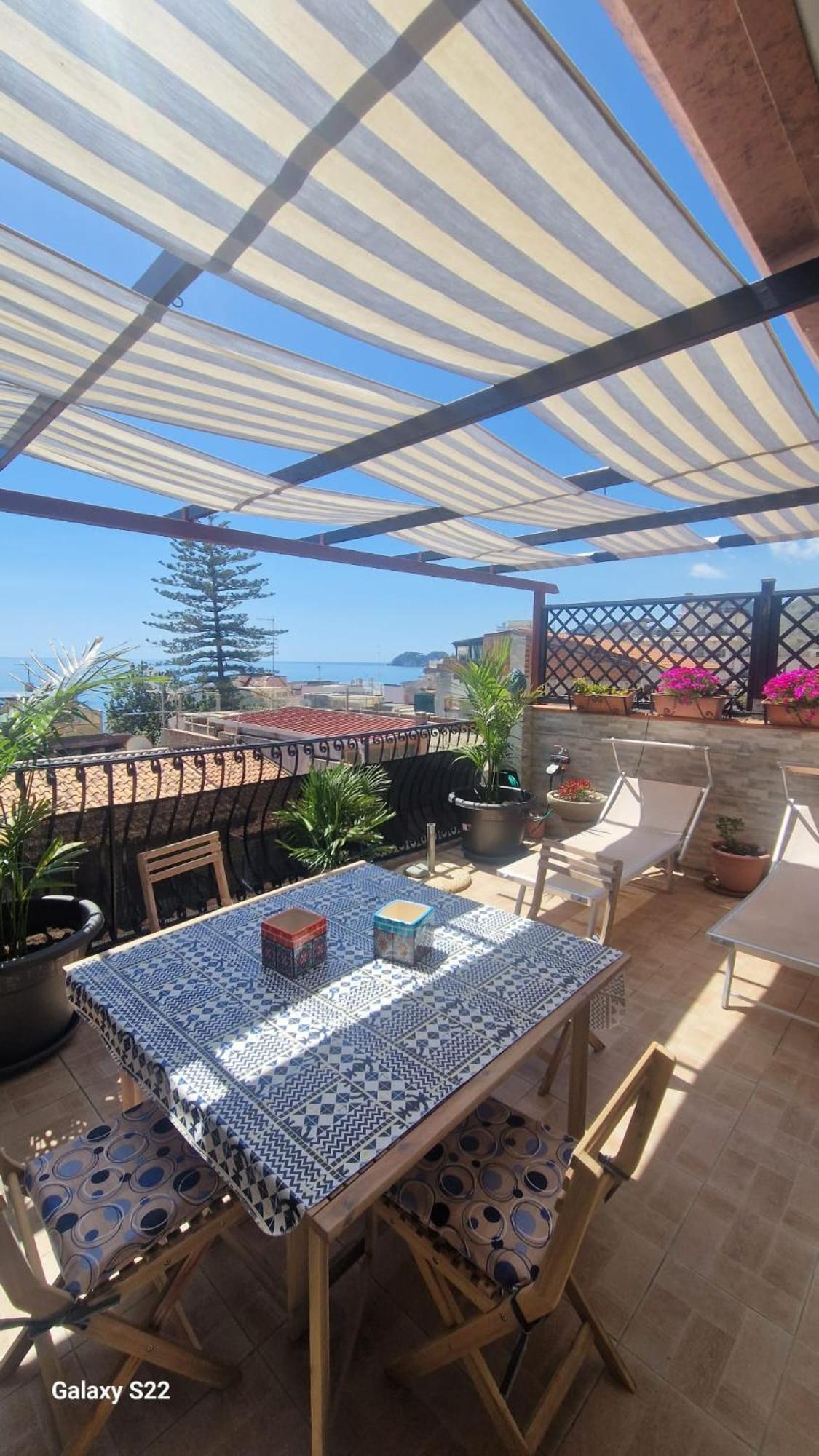 勒托阳尼Terrazza Enjoy公寓 外观 照片